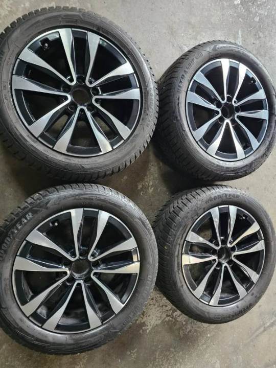 Mercedes Benz C-Klasse W206 Original 17zoll Alufelgen RDKS, 225/50R17 98H XL GoodYear Ultragrip Performance MO Winterreifen