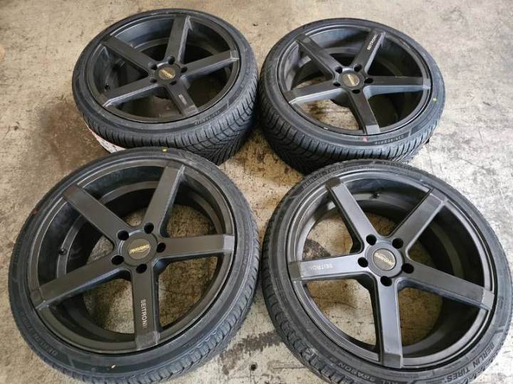 BMW 3er F30 F31 F35 4er F32 F33 F36 19zoll Alufelgen, NEU 225/40R19 255/35R19 TOP Ganzjahresreifen