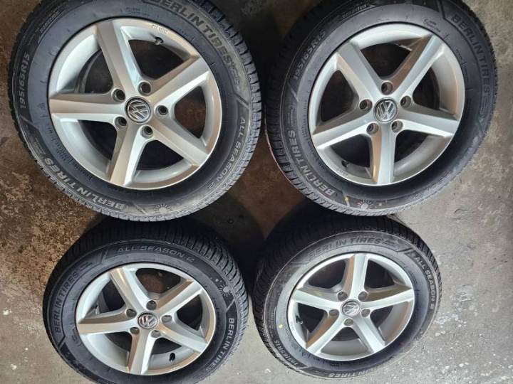 VW Golf 6 7 8 Alufelgen Original Neuwertige 195/65R15 91V Berlin Tires Allseason 2 Ganzjahresreifen