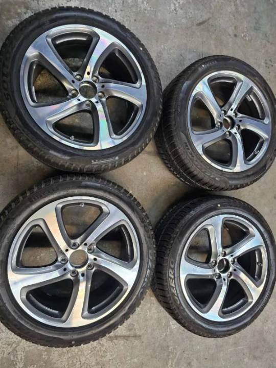 Mercedes E-Klasse W213 Original 18zoll NEUE Alufelgen NEUE 245/45R18 100V XL Pirelli Sottozero3 Winterriefen